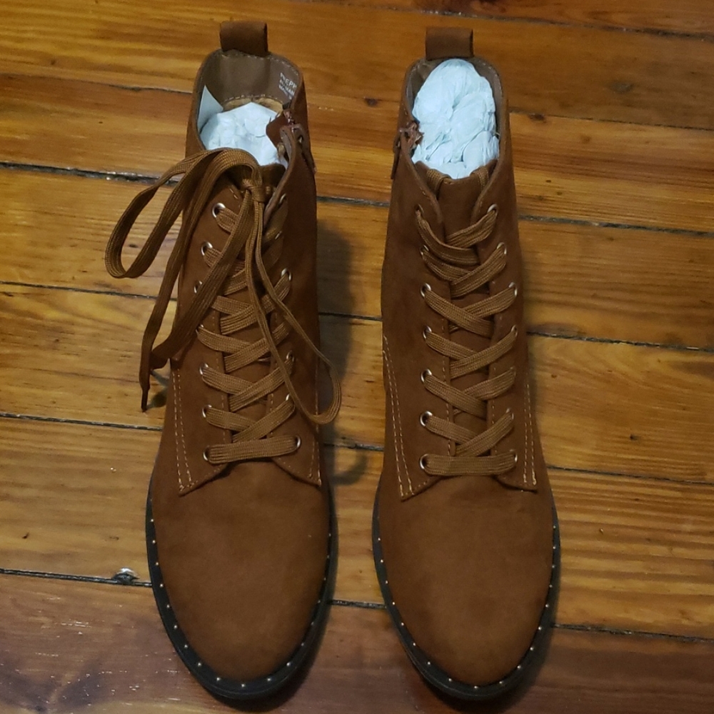 Womens low cut boots
